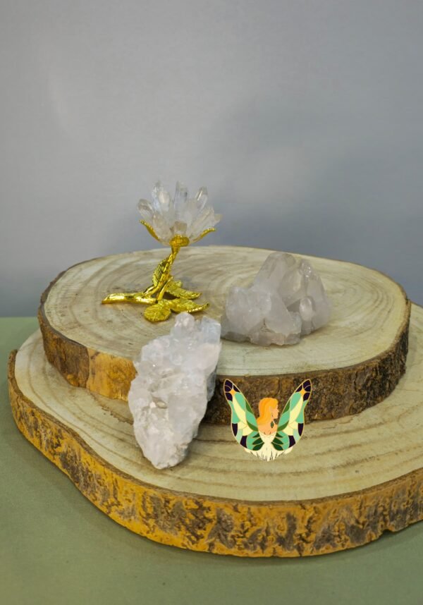 Rosa Decorativa Banhada em Ouro com Pontas de Cristal de Rocha - Image 3