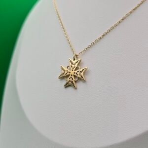 Colar "Cruz de Malta"